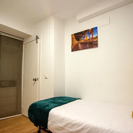 Rentalsevilla Teodosio Appartement *