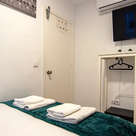Rentalsevilla Teodosio Apartment *